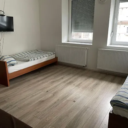 Monteur-apartment Am Bahnhof Muhlheim am Main