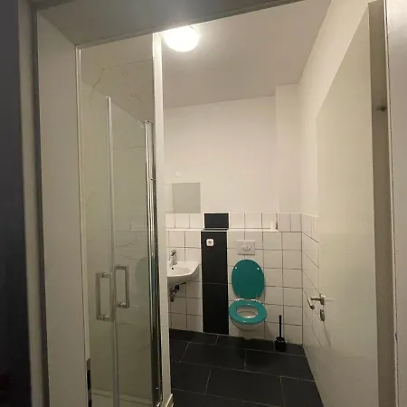 Monteur-apartment Am Bahnhof Apartment Muhlheim am Main