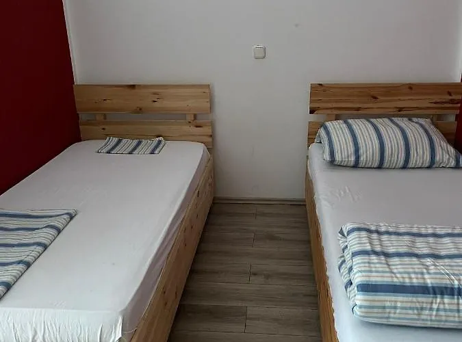 公寓 Monteur-apartment Am Bahnhof Muhlheim am Main